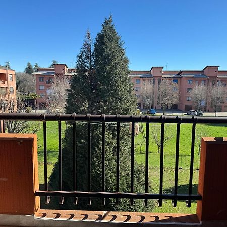 Gius' Apartment Elegante Vicino Ospedale Biella Gaglianico Buitenkant foto